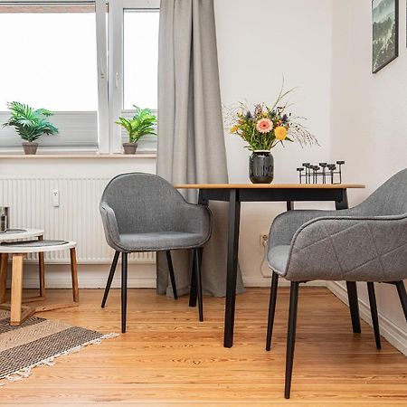 Fewo1846 - Kommood - Zentral Gelegenes Studio-Apartment Mit Balkon Im Hochparterre Flensburg Dış mekan fotoğraf